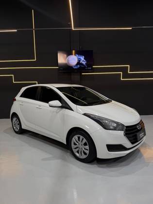 HYUNDAI HB20 1.6 COMFORT STYLE 16V FLEX 4P AUTOMÁTICO